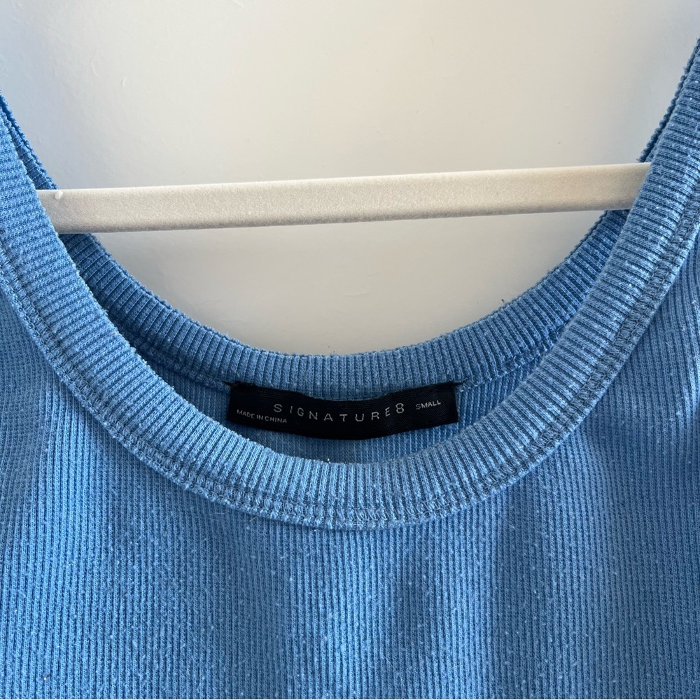 Blue Ribbed Cropped Tank Top - Picture 4 of 5